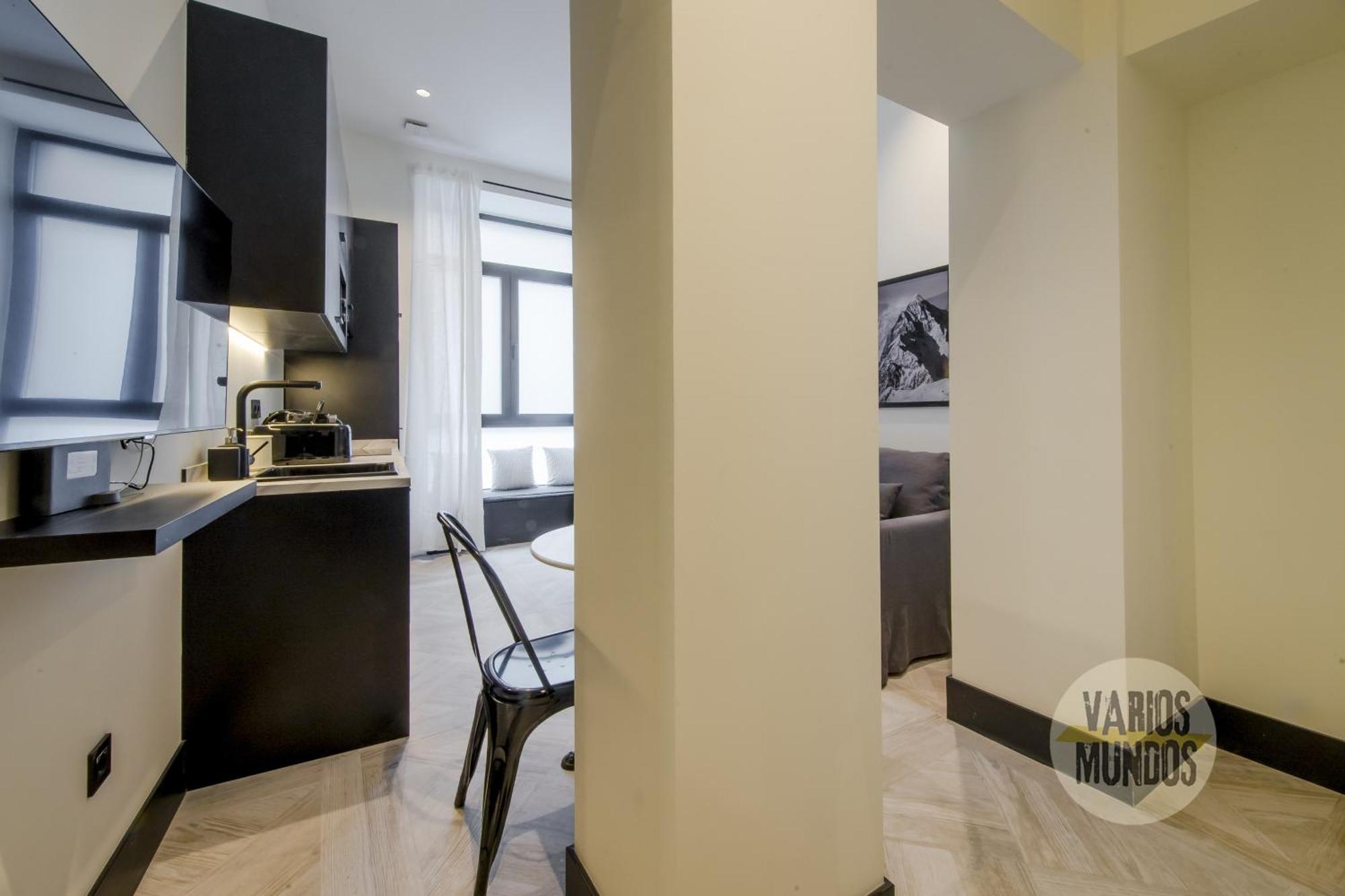 Iconic Apt En Plena Plaza Del Carmen Para 4Pax E3 Madrid Extérieur photo