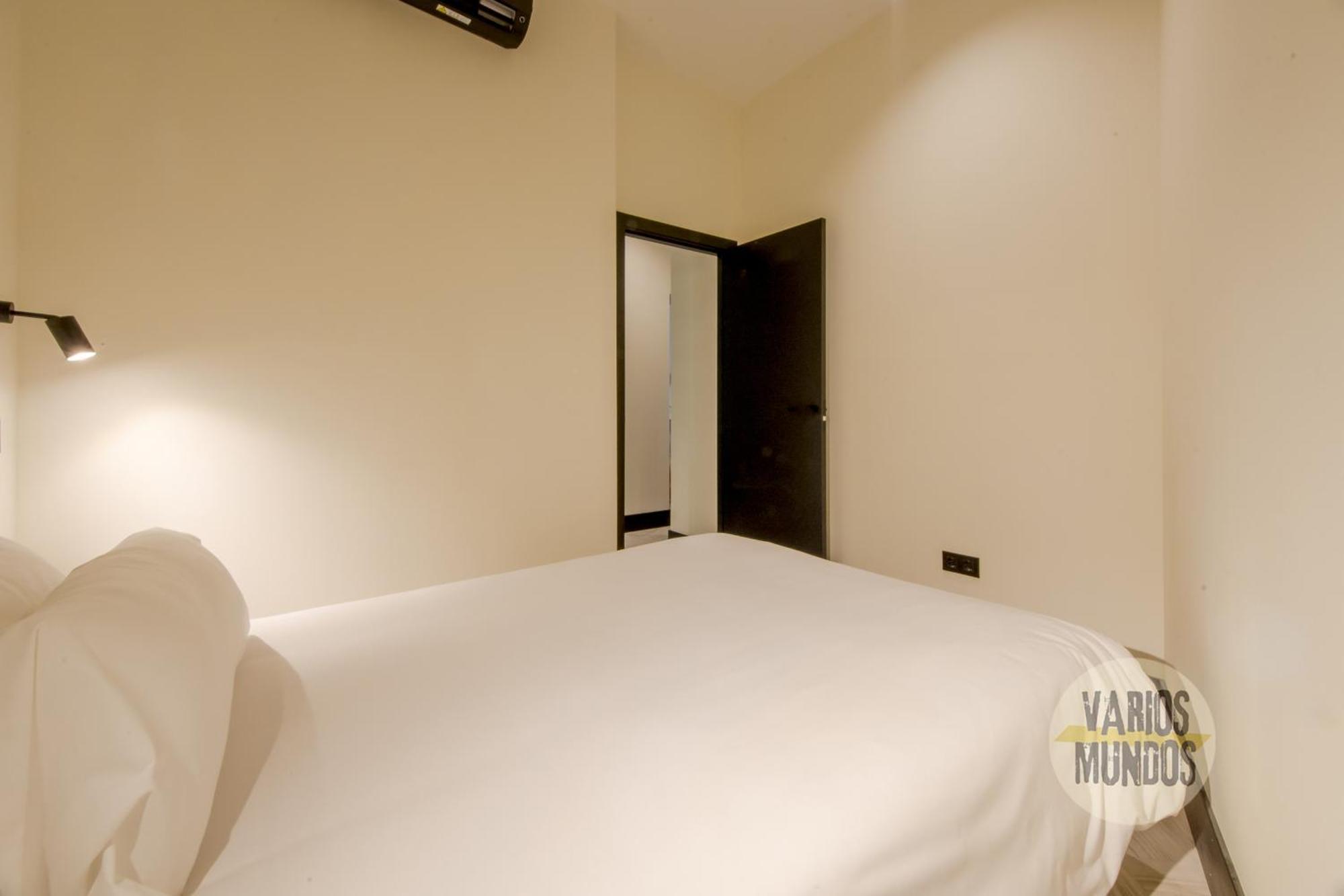 Iconic Apt En Plena Plaza Del Carmen Para 4Pax E3 Madrid Extérieur photo